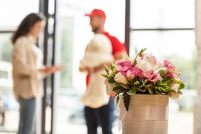 How Our Flower Delivery Works (Our Delivery Options)